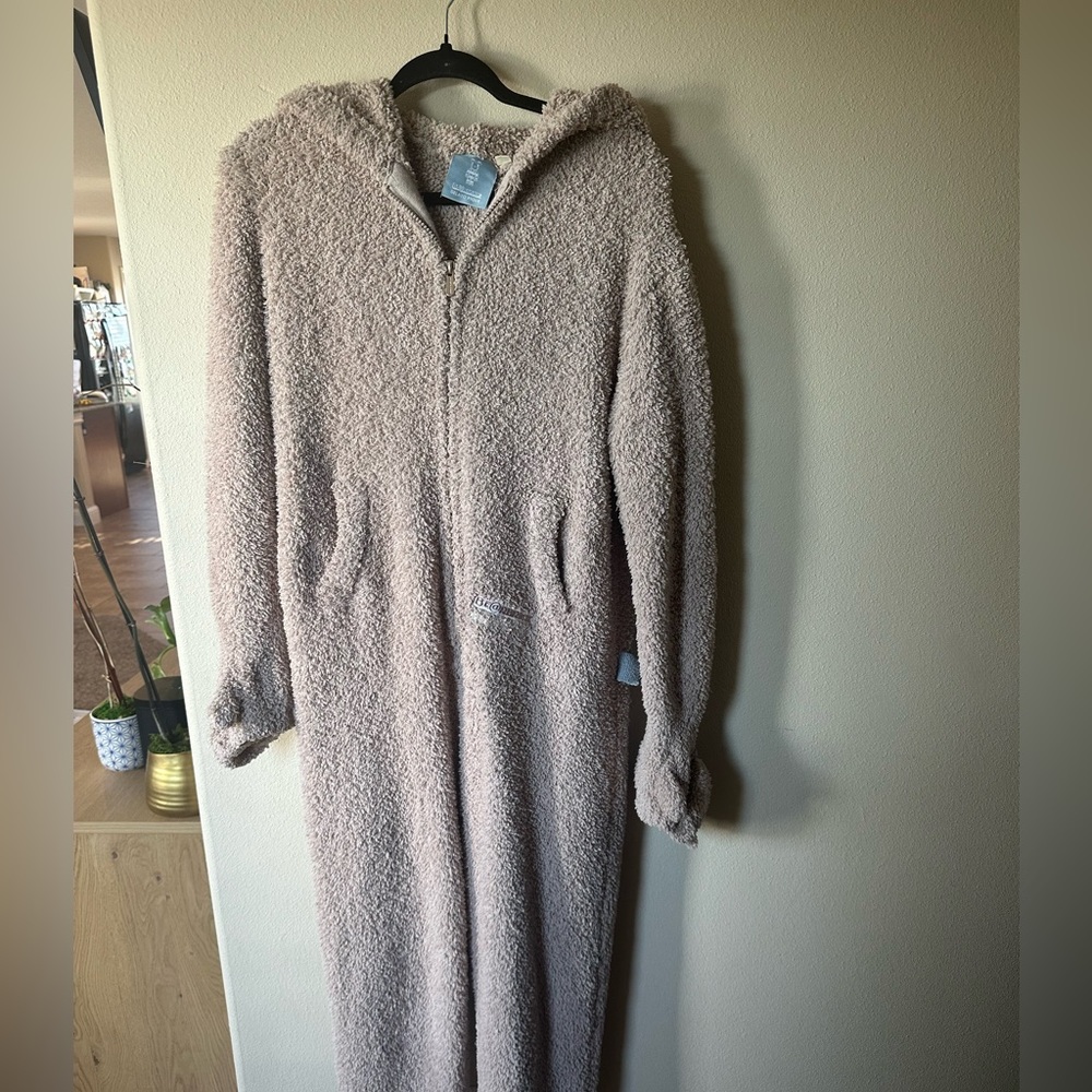 Gelato Pique x Bearbrick Sherpa bear suit